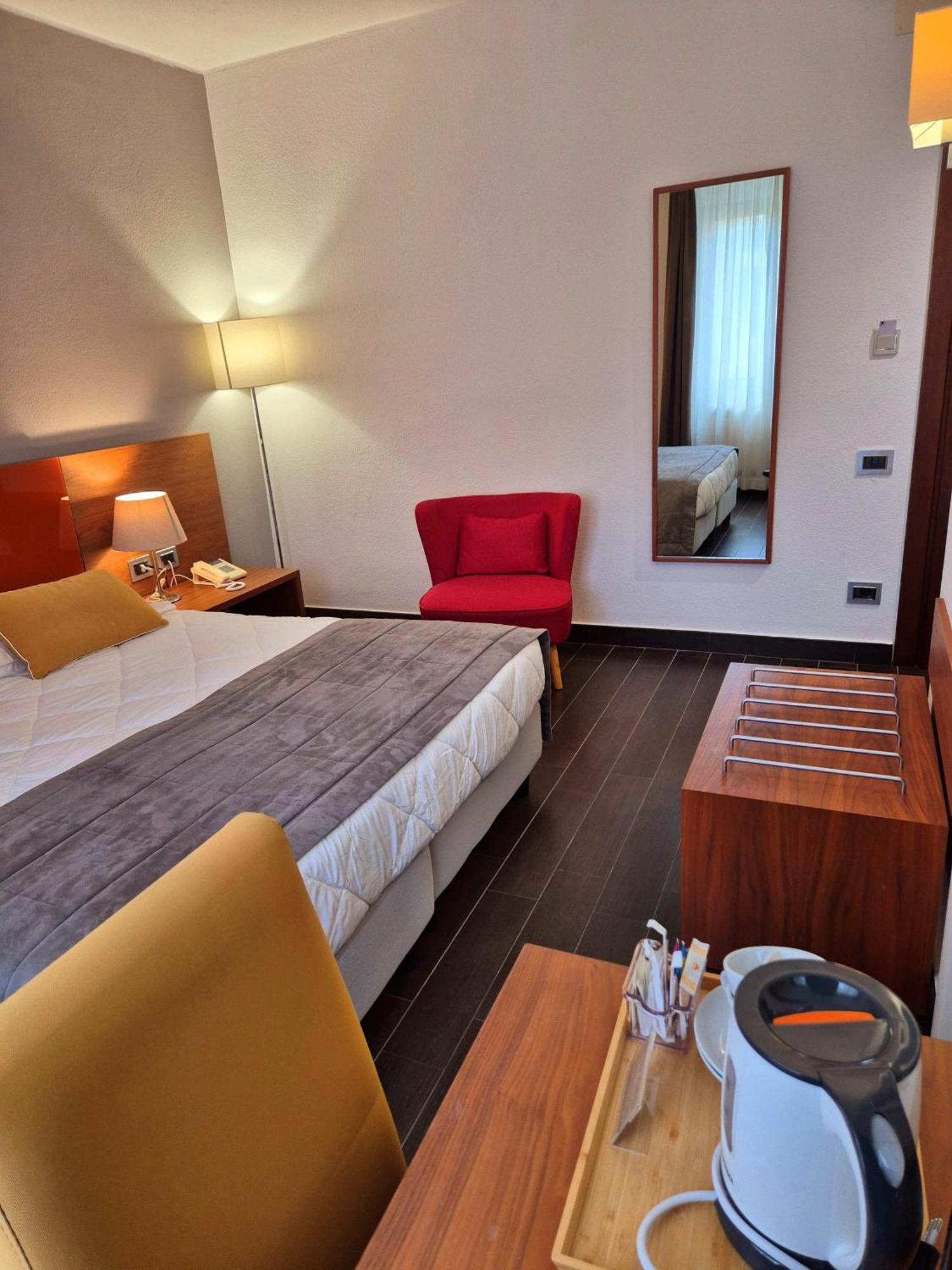 Hotel Sandalia Nuoro  Exterior photo